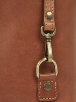 Damen Rucksack-Shopper 15 Damen Rucksack-Shopper -Das Geheimnis der Outdoor-Bekleidung. Damen Rucksack Shopper pdstandard bust 614844 0001 bustfront 7